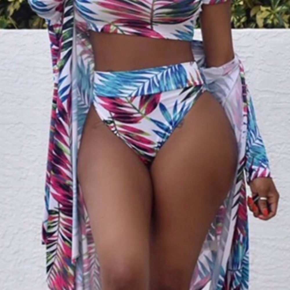 Sexy 3Piece Tropical Leaf Swimsuit - Picture 7 of 7